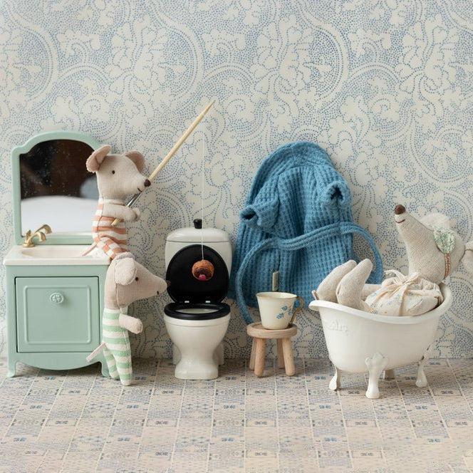 Greige Maileg Toilet Mouse
