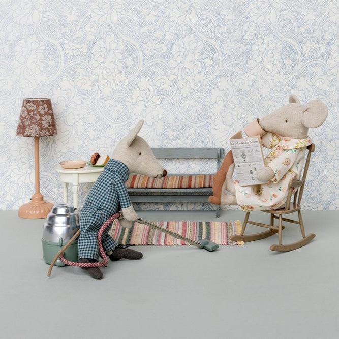 Greige Maileg Vacumn Cleaner Mouse