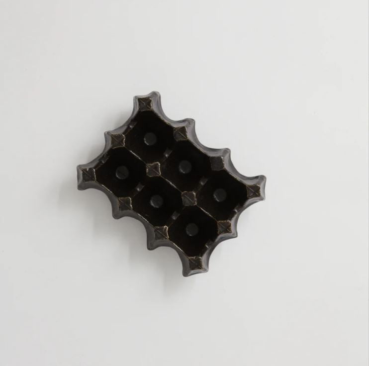 Greige Nea Egg Tray - Black - Olsson & Jensen Sweden