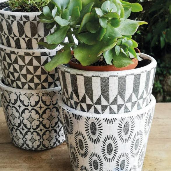 greige Plant Pot Arta Charcoal - Large