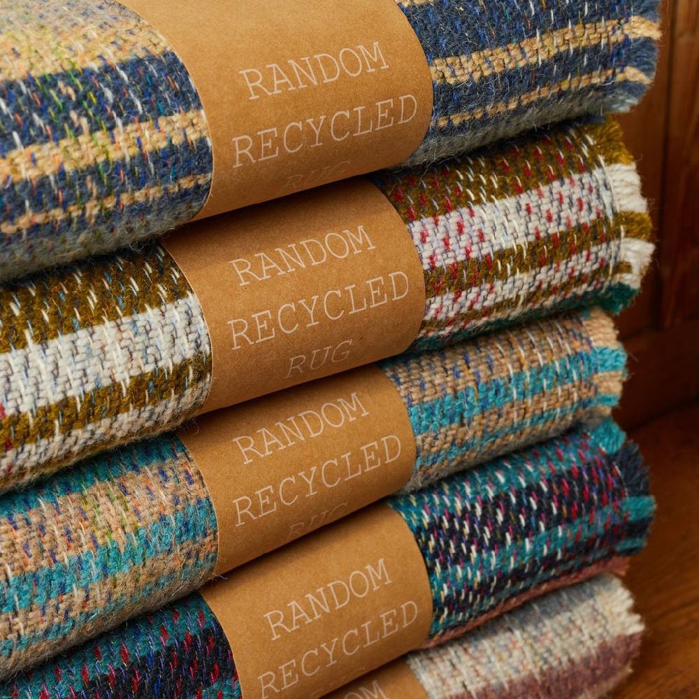 Greige Random Recycled Wool Throw - 120x150cm