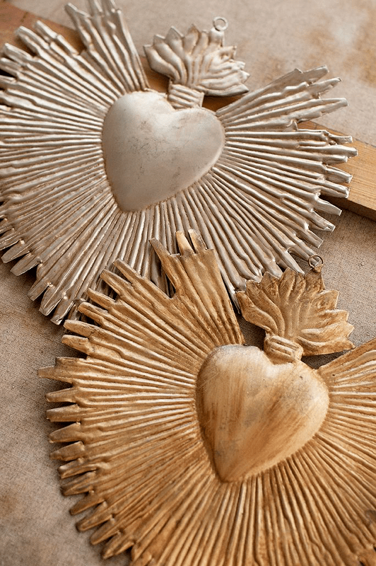 Greige Rays Heart - Antique Silver - Boncoeurs