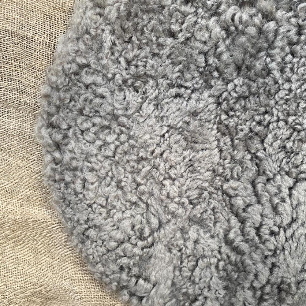 Greige Round Padded Curly Sheepskin Seatpad