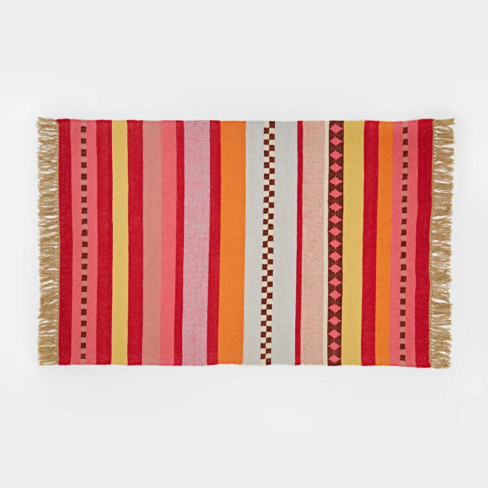 Greige Rug Made From Recycled Plastic Bottles