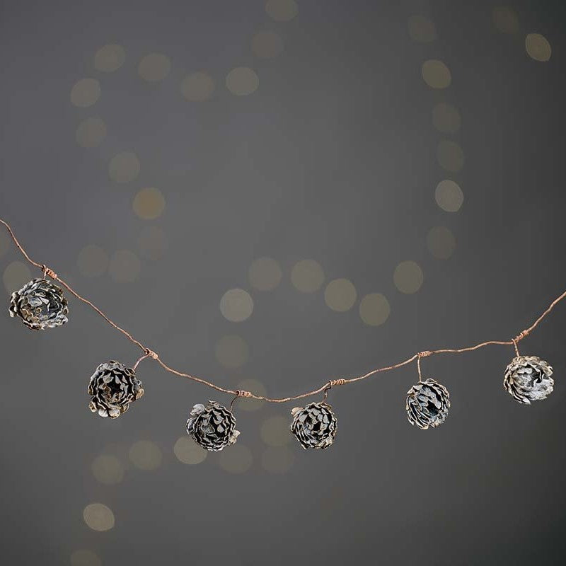 greige Rustic Aged Zinc Bud Garland