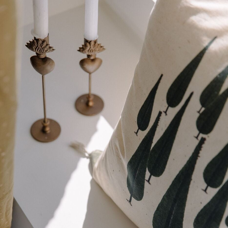 Greige Sacred Heart Candle Holder - Boncoeurs