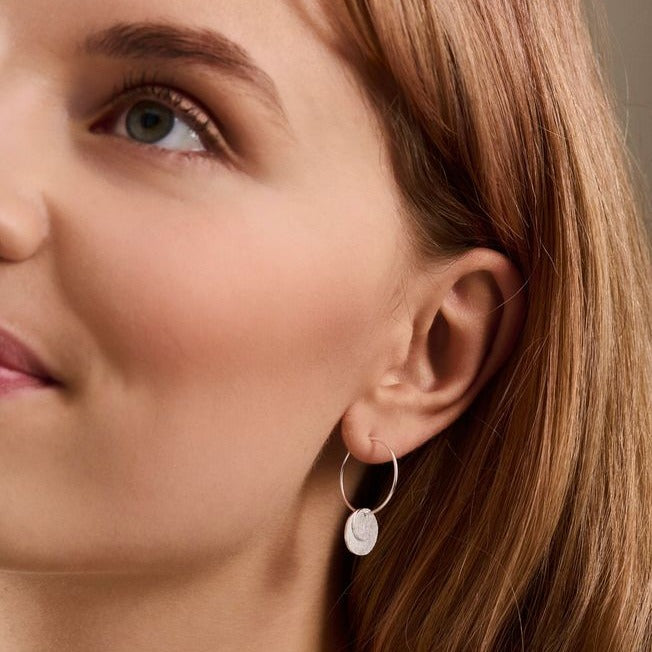 greige Small Coin Earrings - Silver - Pernille Corydon