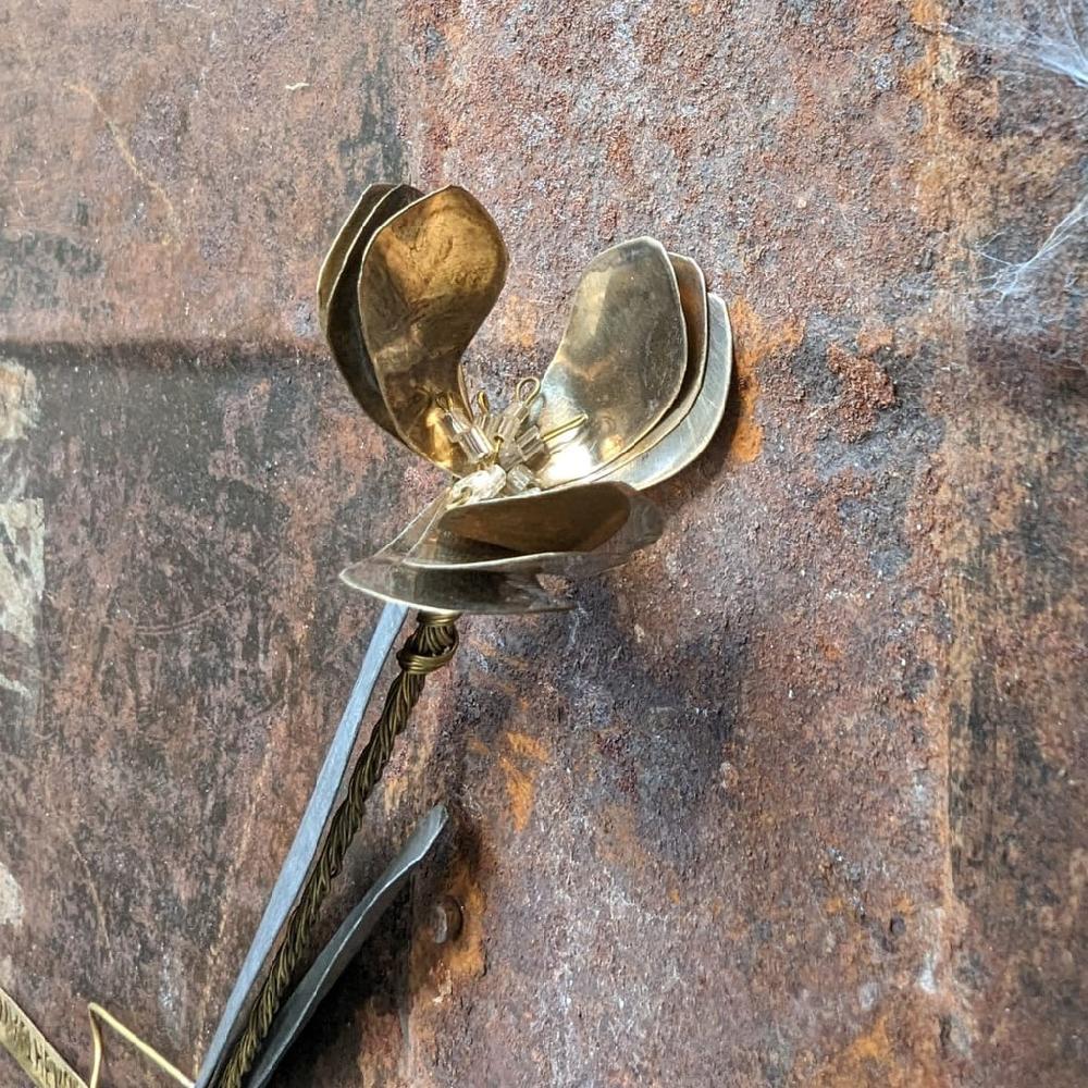 greige Snowdrop - Botanical Range - Walther & Co