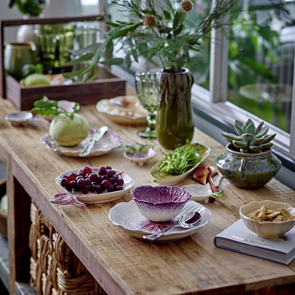 Greige Stoneware Veggie Series - Green Peapod Plate