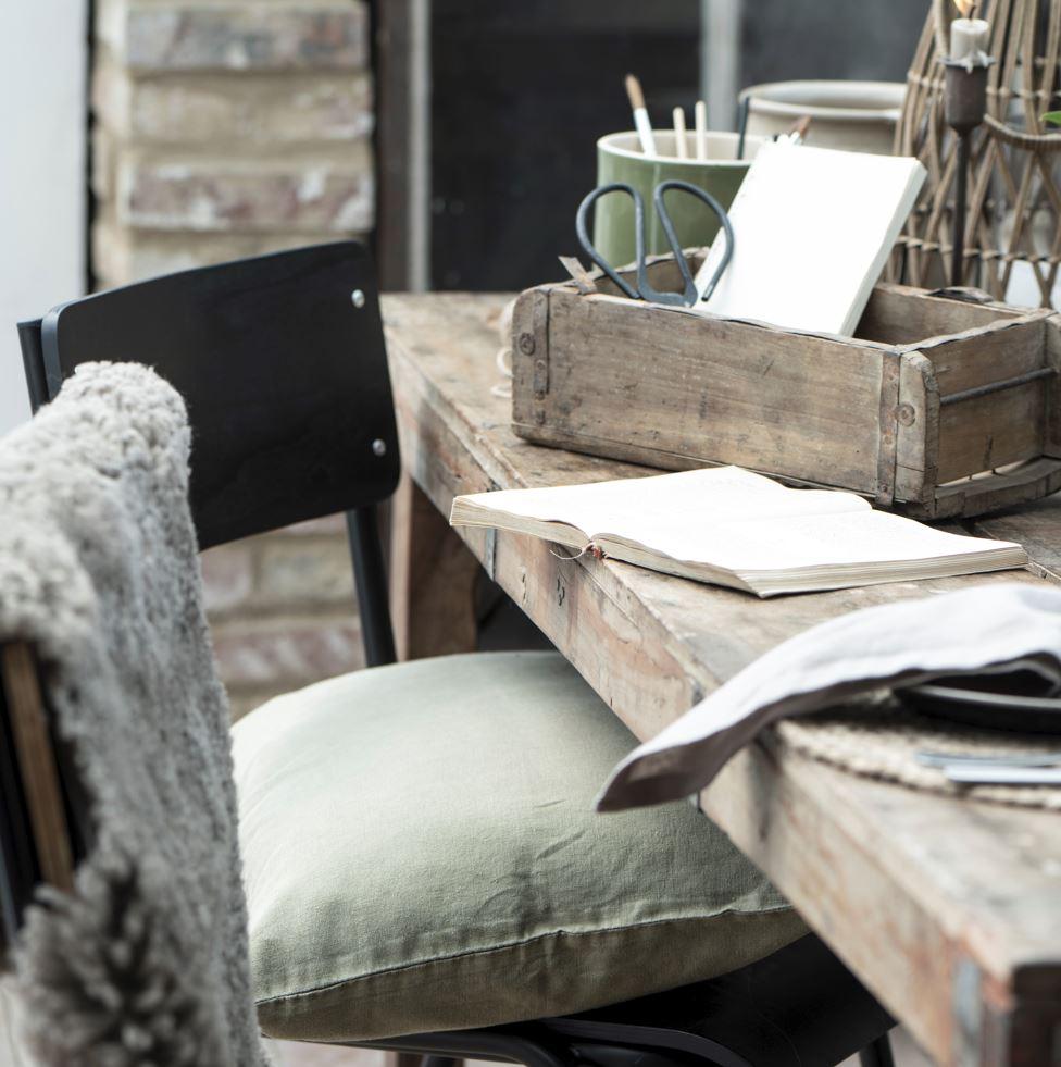 Greige Vintage Wooden Brick Mould - Single