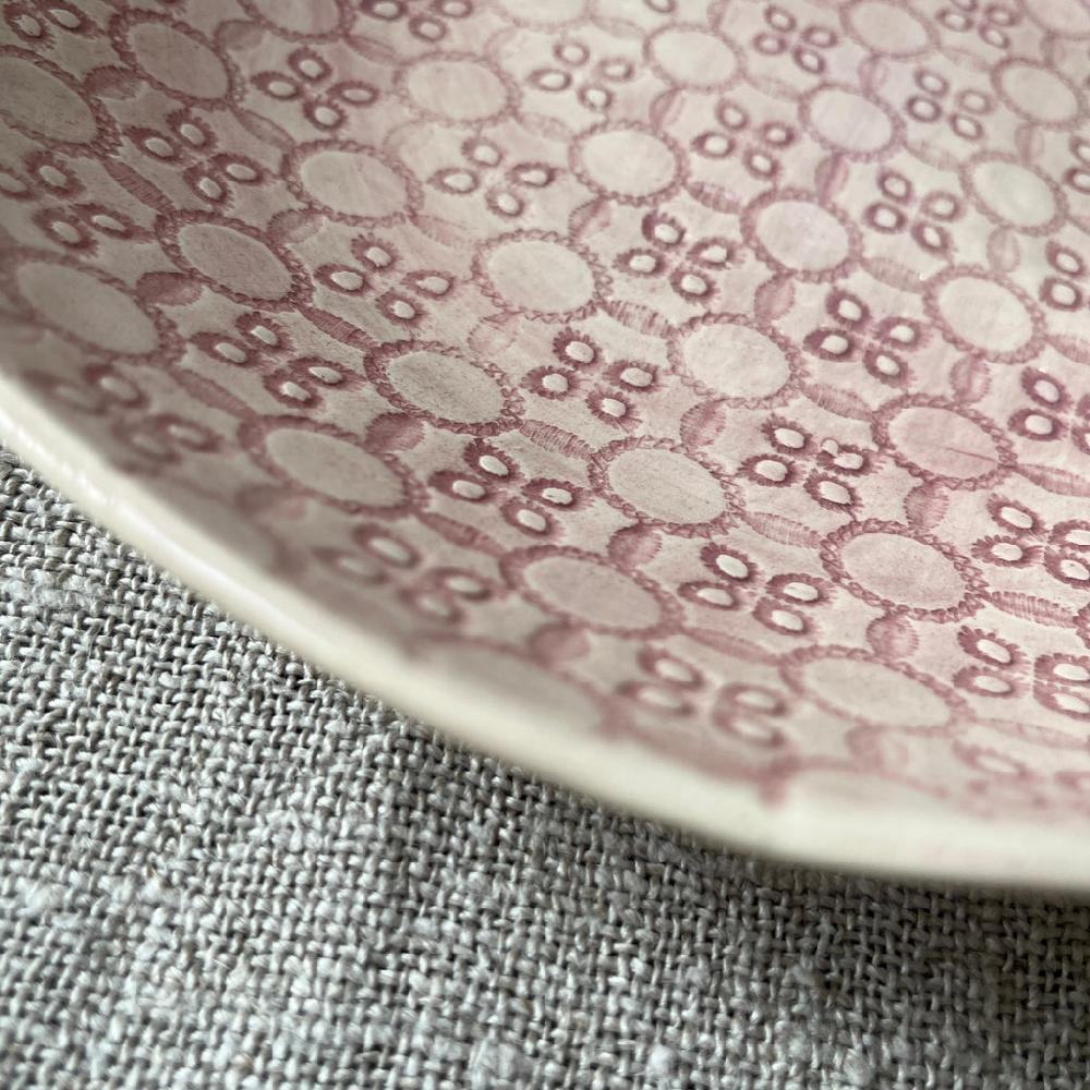 Greige Wonki Ware Medium Spaghetti Bowl - Pink Lace