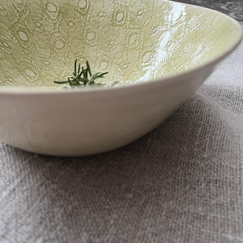 Greige Wonki Ware Pasta Bowl - Irish Green Lace