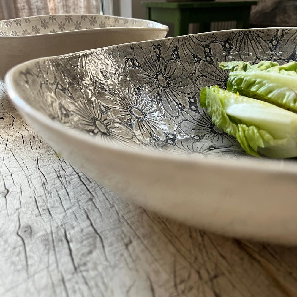 Greige Wonki Ware Salad Bowl - Medium - Charcoal Lace