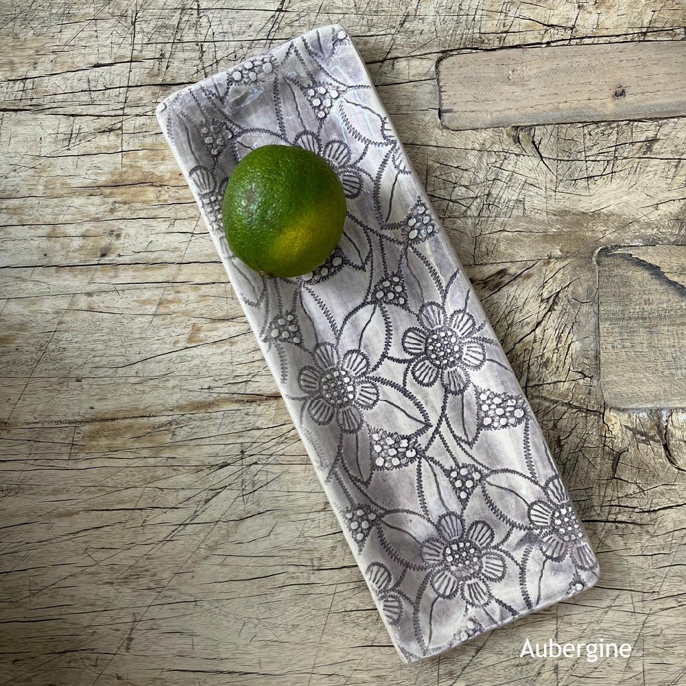 greige Wonki Ware Utensil Dish