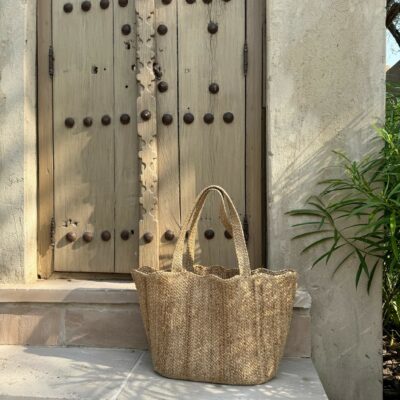 Greige Natural Scallop Tote Bag - Large - Braided Rug Company