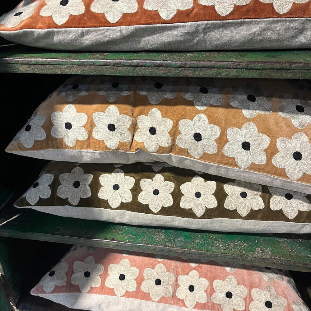 Greige Pink Daisy Cushion - Cotton Velvet & Linen - Olsson & Jensen