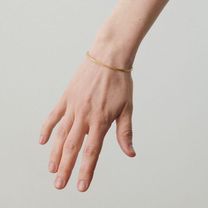 Greige Sea Reflection Bracelet - Gold - Pernille Corydon