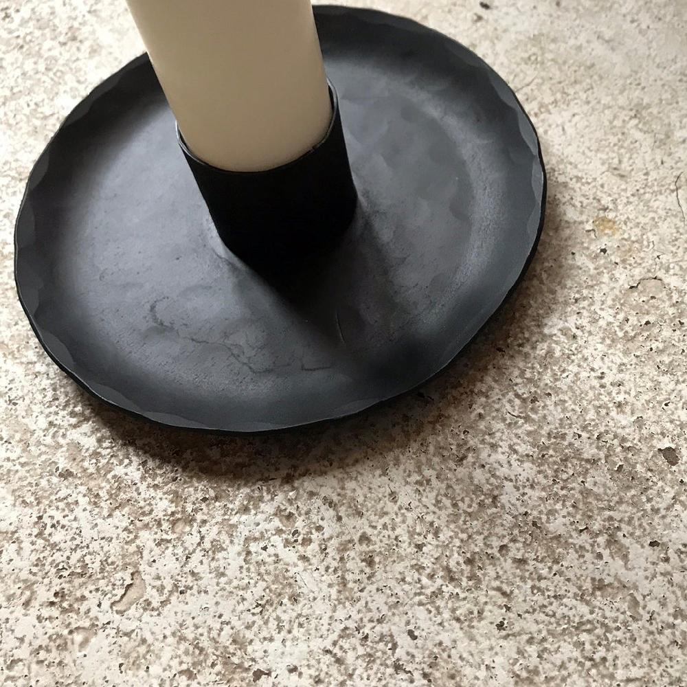 Greige Simple Black Hand-Forged Iron Candleholder For 40mm Diameter Candle