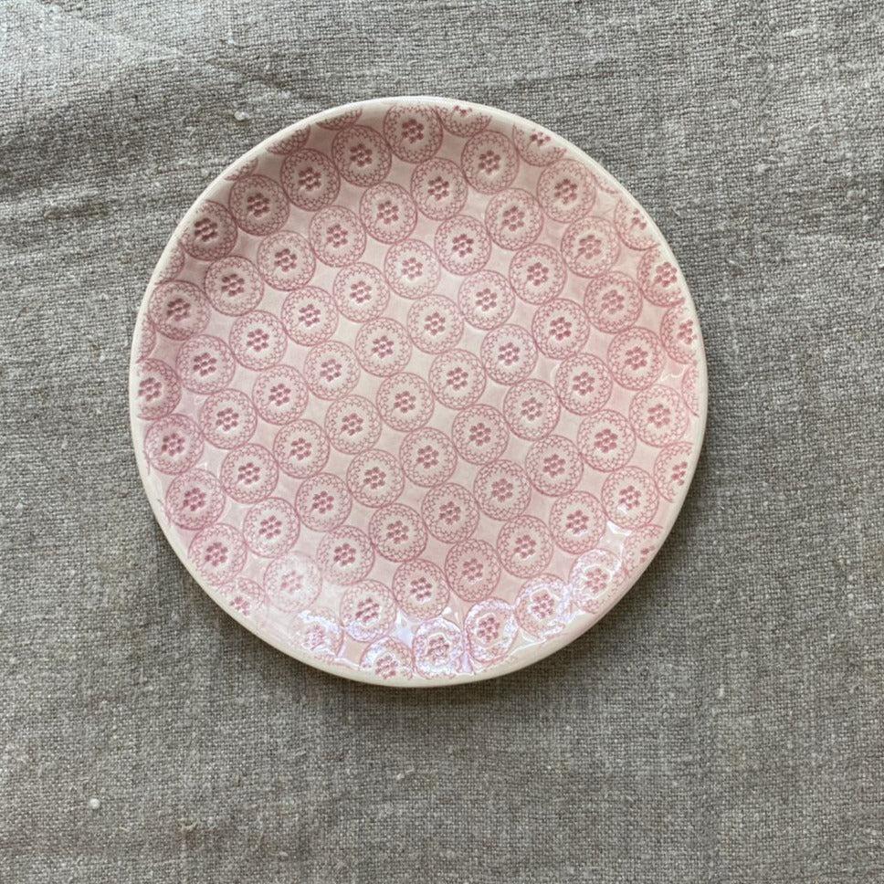 Greige Wonki Ware 23cm Side Plate - Pink Wash Or Lace