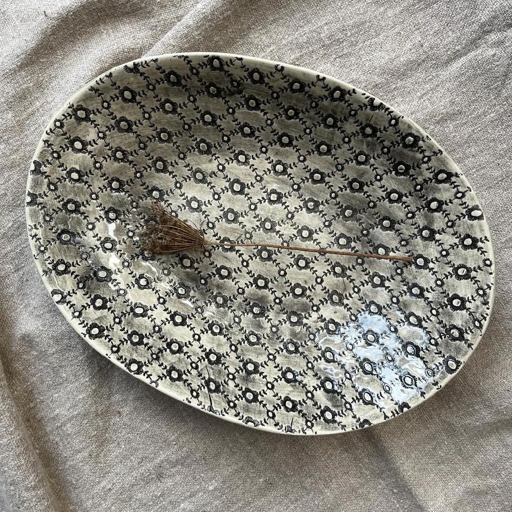 greige Wonki Ware Large Pebble Oval Platter - Charcoal Lace A