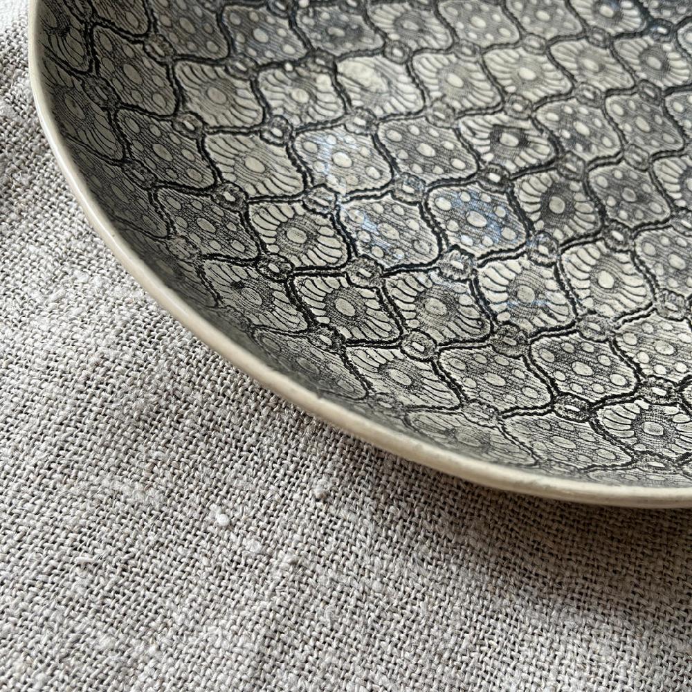 Greige Wonki Ware Medium Spaghetti Bowl - Charcoal Lace