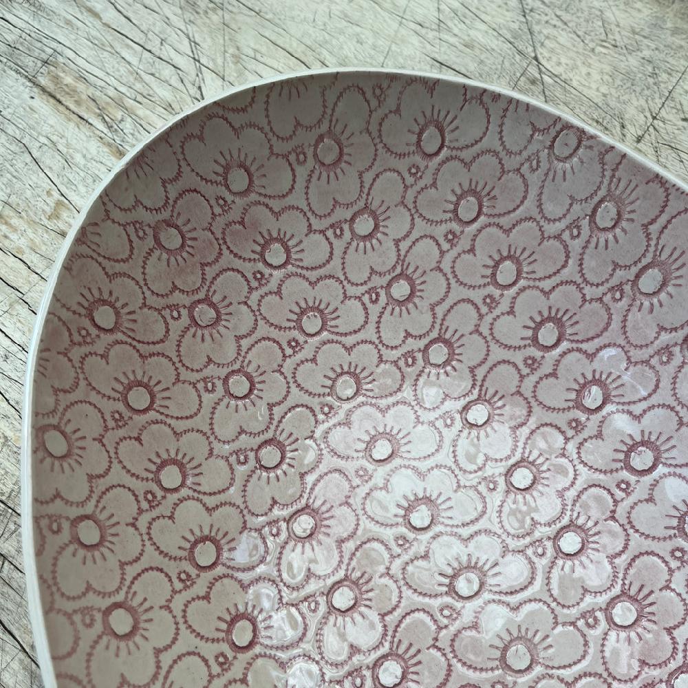 Greige Wonki Ware Oval Bowl - Large - Pink Lace And Pink Wash