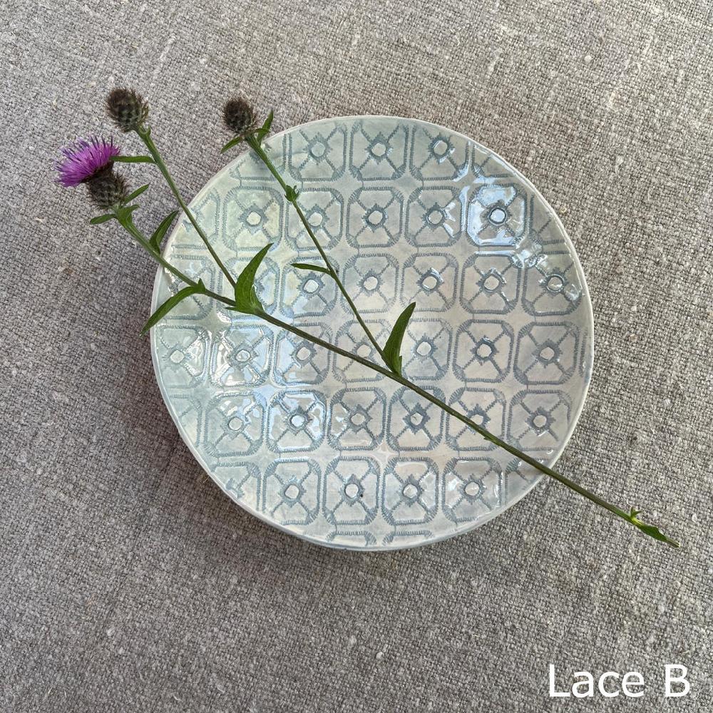 Greige Wonki Ware Salsa Or Tapas Dish - Duck Egg Lace