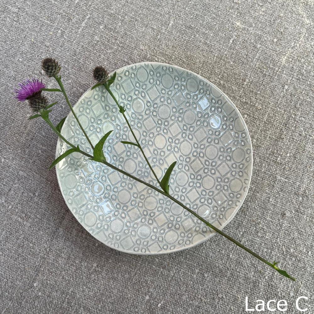 Greige Wonki Ware Salsa Or Tapas Dish - Duck Egg Lace