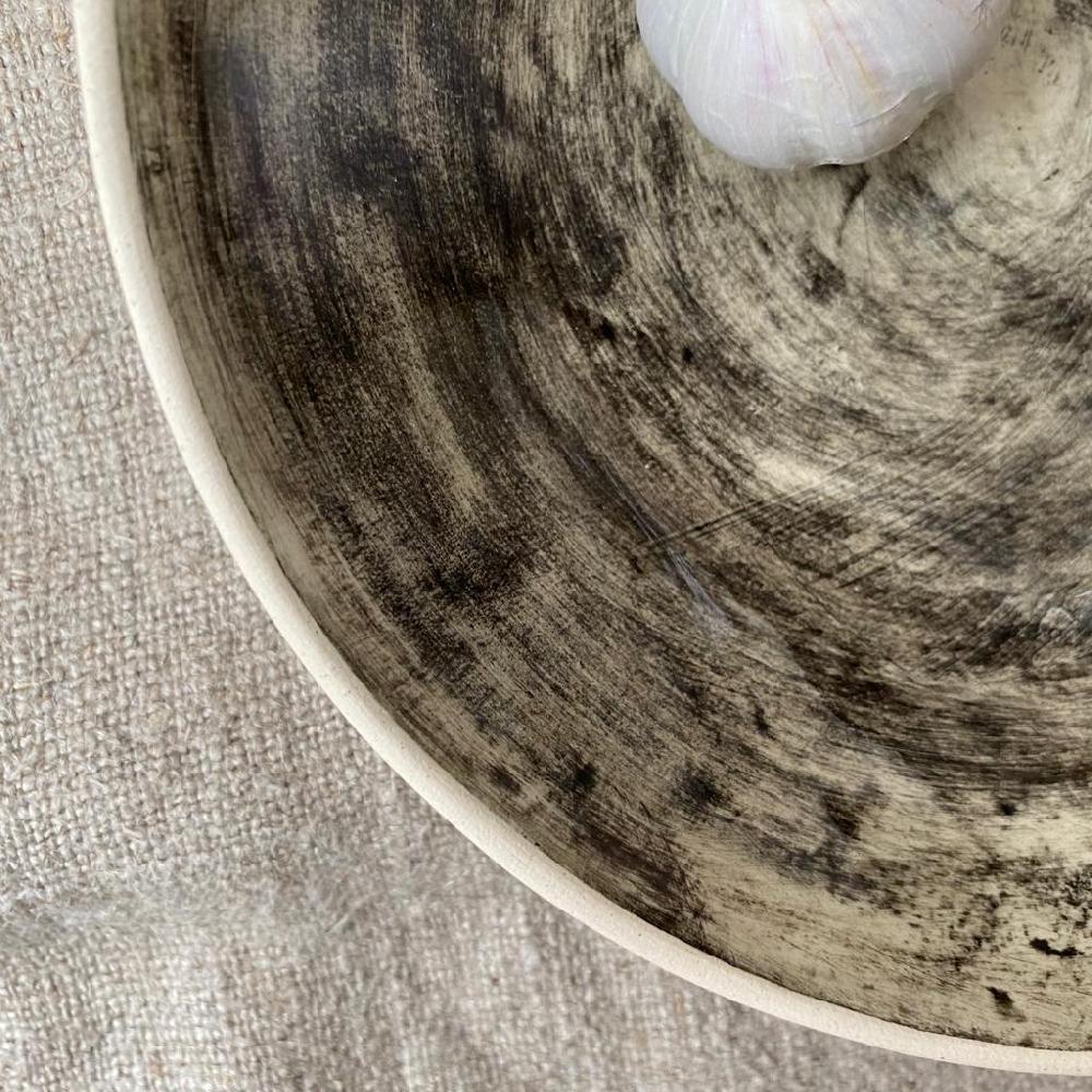 Greige Wonki Ware Small Spaghetti Bowl - Charcoal Wash