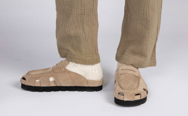 Grenson Arlen | Clog Sandals For Men In Beige Suede
