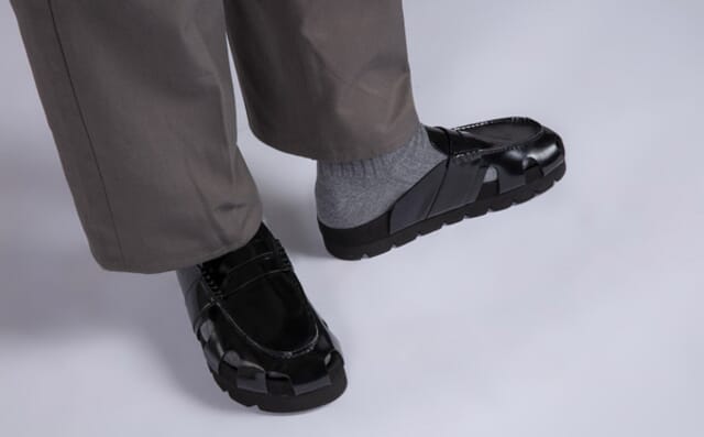 Grenson Arlen | Clog Sandals For Men In Black Gloss