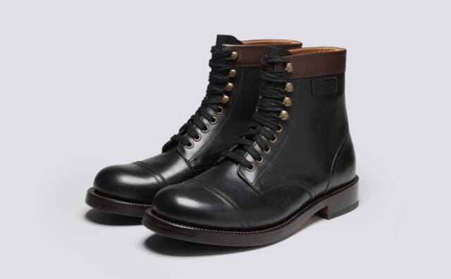 grenson Bill | Mens Boots in Black Pull Up Leather
