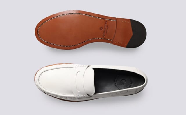 Grenson Simeon | Mens Moccasin Loafers In White