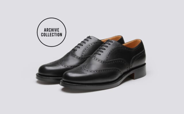 grenson Shoe No.4 | Mens Brogue in Black Grain Leather on a Leather Sole Shoes