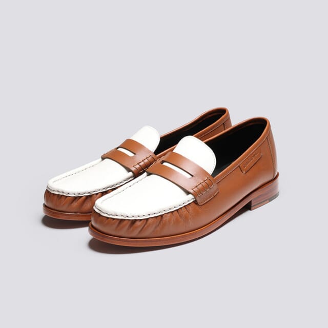 Grenson Simeon | Mens Moccasin Loafers In Tan And White