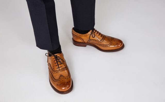 Grenson Stanley | Mens Oxford Brogue In Tan Calf Leather With A Leather Sole