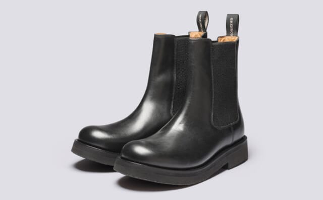 grenson Ziggy | Mens Chelsea Boots in Black Pull Up Leather