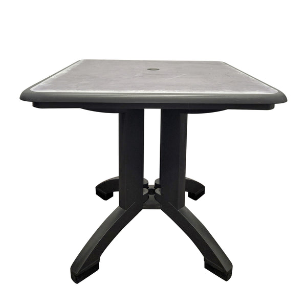 grosfillex Aquaba 32" Square Table