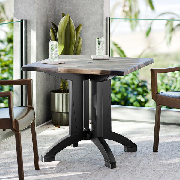 Grosfillex Atlanta 32" Square Table
