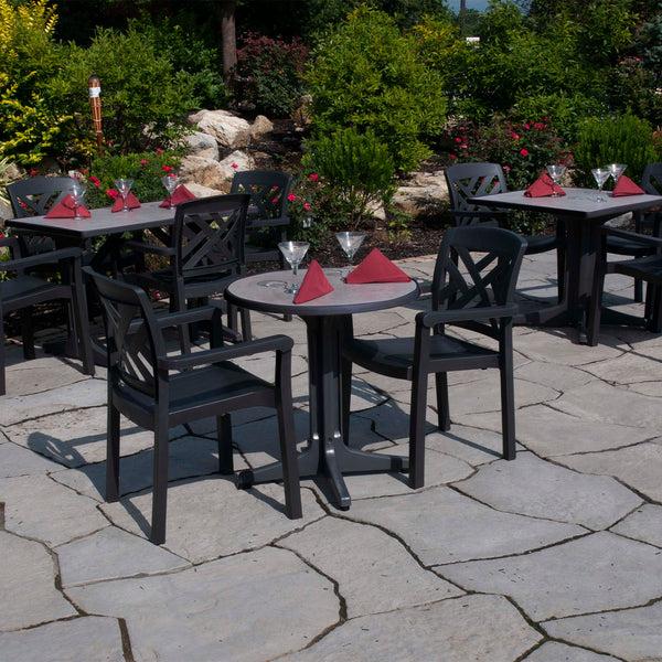 Grosfillex Omega 28" Round Table