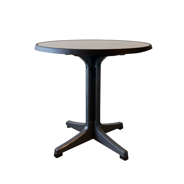 Grosfillex Omega 34" Round Table