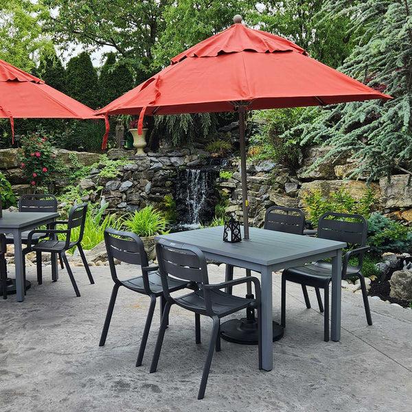Grosfillex Sigma 48"x34" Table