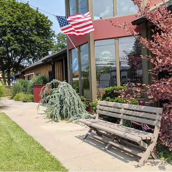 Grosfillex Westport Bench