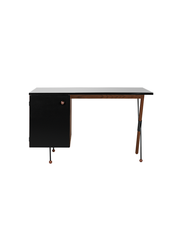 Gubi 62 Desk
