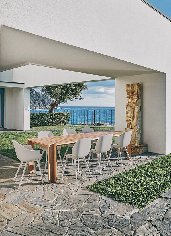 Gubi BEETLE DINING CHAIR OUTDOOR