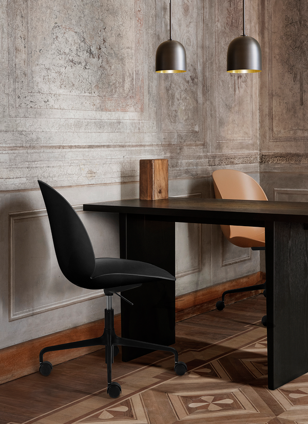 Gubi Beetle Meeting Chair Un-Upholstered