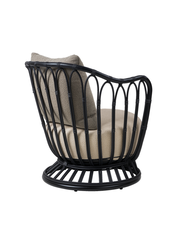 Gubi GRACE OUTDOOR LOUNGE CHAIR