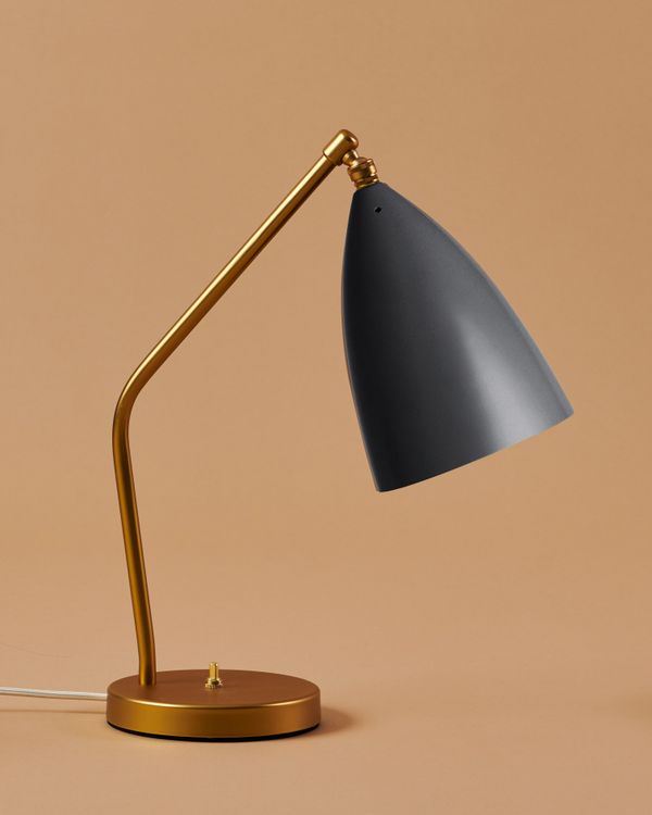 Gubi Gräshoppa Table Lamp
