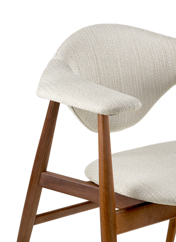 Gubi Masculo Dining Chair Fully Upholstered