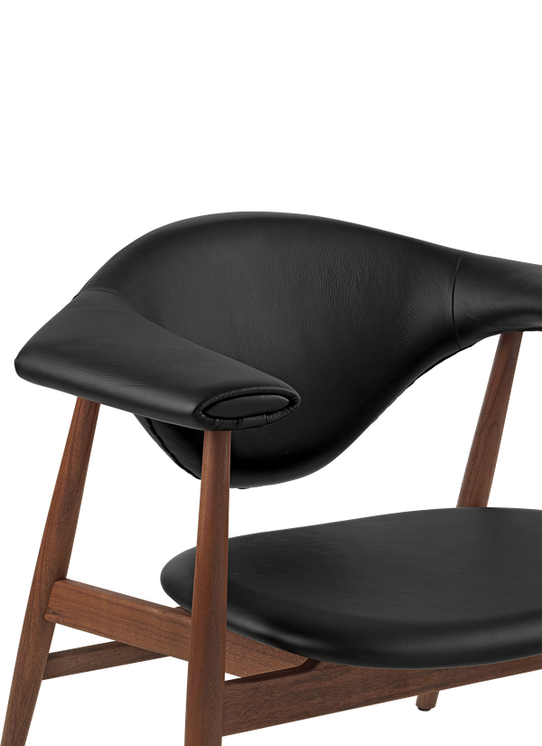 Gubi Masculo Lounge Chair Fully Upholstered